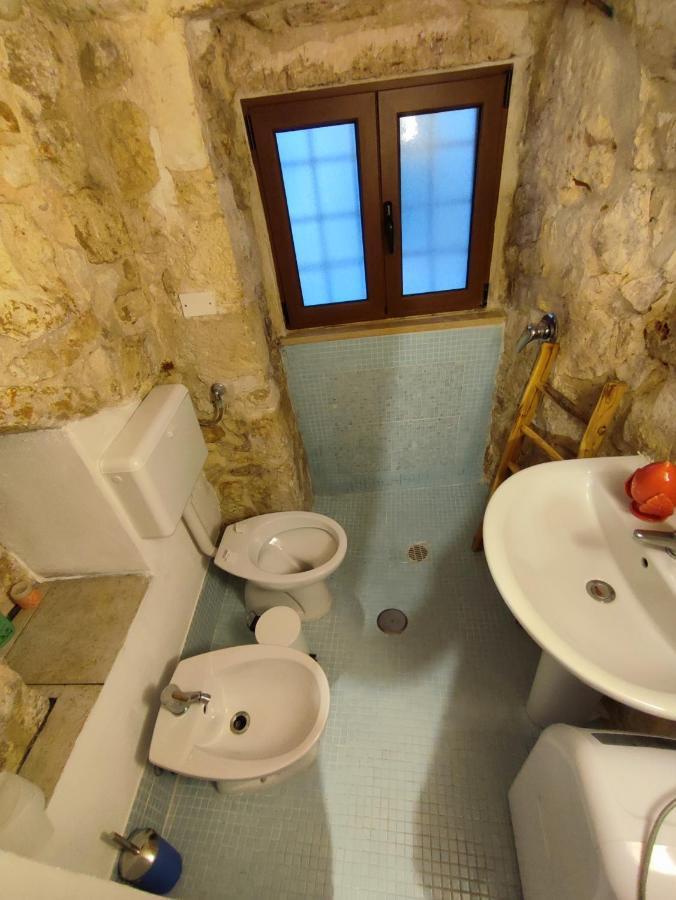 Ostuni- Casa Cisterna Porta San Demetrio Appartement Buitenkant foto